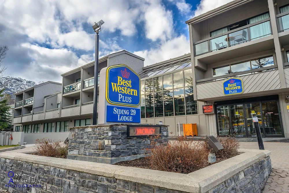Best Western Plus Banff International Lodge